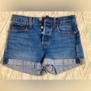 Levi’s Wedgie Shorts